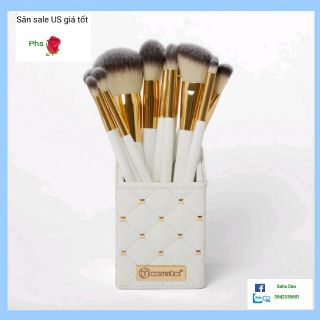 Sẵn) Bộ cọ White studded elegance bhcosmetics có hộp đựng không hộp giấy ngoài