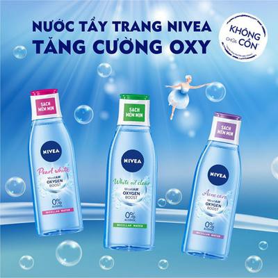 Nước tẩy trang Nivea cho da nhờn White oil control Makeup Clear Micellar Water (200ml)