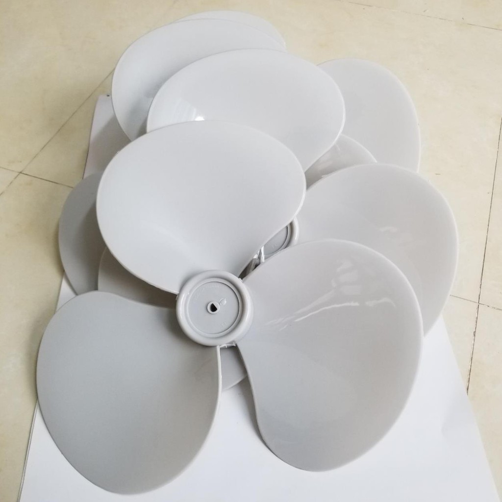 Cánh quạt nhựa dẻo Taiwan, đường kính 37cm