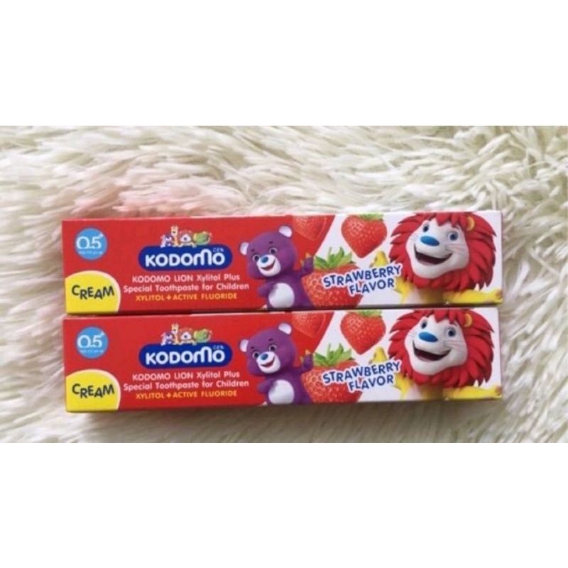 Kem đánh răng trẻ em Kodomo vị trái cây của Thái Lan 1-5 tuổi