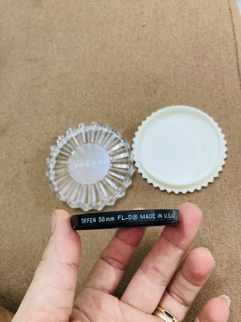 Filter Phi 58mm, Tiffen FLD made in USA dùng để chụp trắng đen tăng tương phản