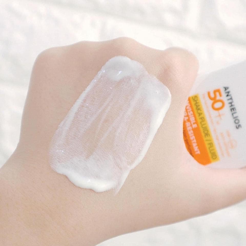 Kem Chống Nắng La Roche Posay Dành Cho Da Nhạy Cảm/ La Roche Posay Anthelios Invisible Fluid SPF 50+  50ml