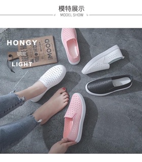 [Hàng oder 10-15 ngày về] Giày slipon đục lỗ (có sẵn đen sz 35)