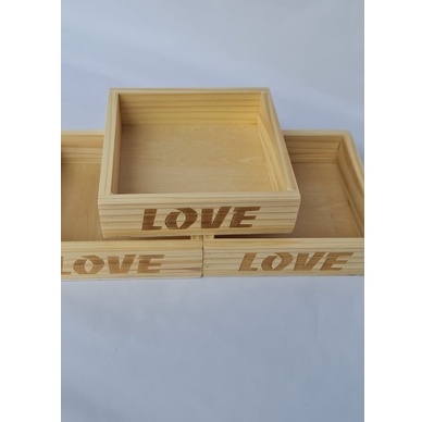 Hộp gỗ pallet - Hộp gỗ chữ LOVE _ kích thước 15 x15 x 4