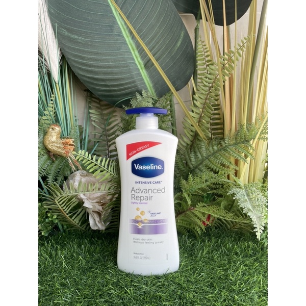 Sữa dưỡng thể trắng da toàn thân Vaseline của Mỹ loại 725ml