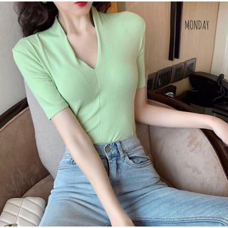 G30. 3108. ÁO LEN CỔ KHOÉT