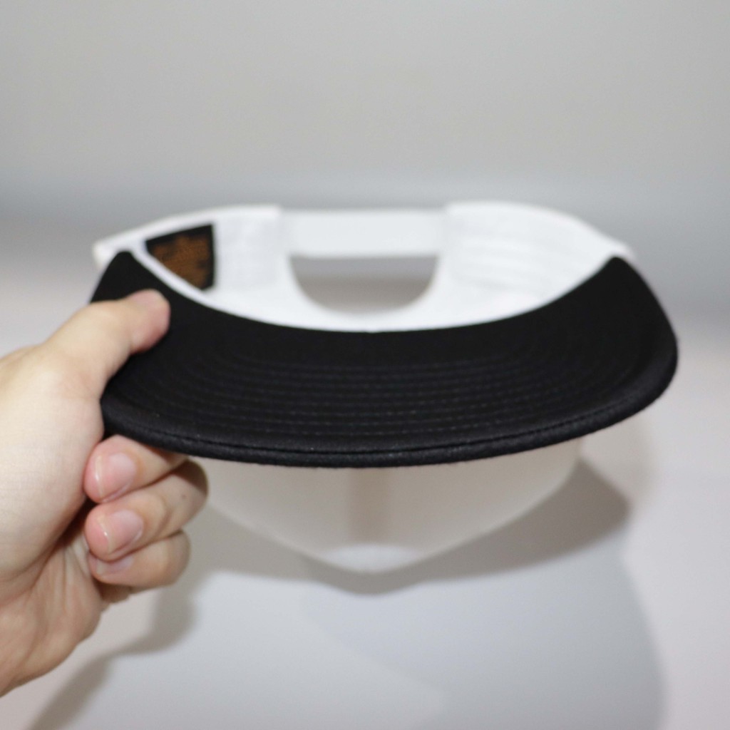 Nón NHS Snapback Trắng Kết Đen - Phong Cách Soái Ca Trơn007.