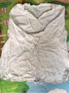 Áo sơmi trắng Hương