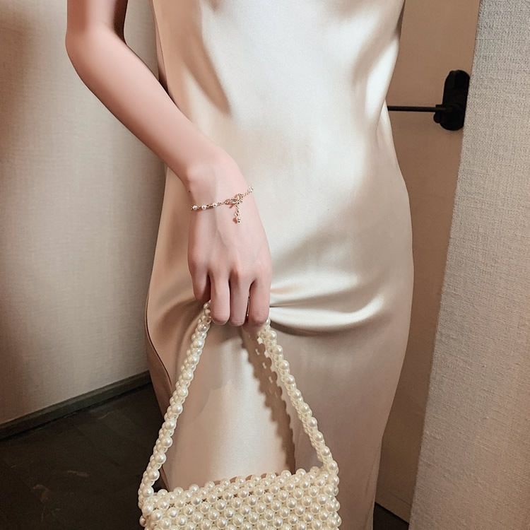 Vòng tay họa tiết nơ đính đá cưng vô đối VT49