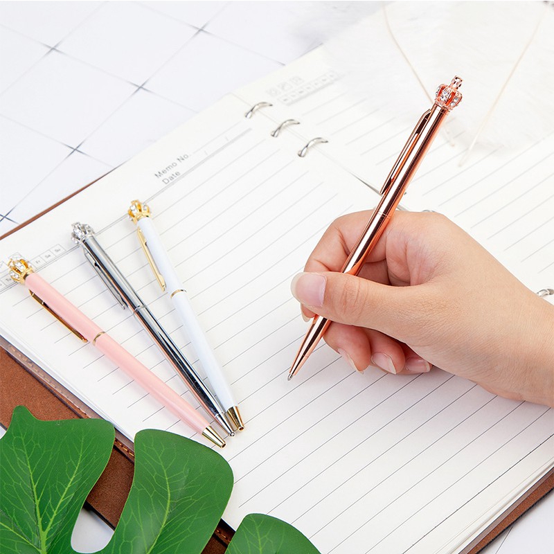 Bút bi họa tiết vương miện đính đá xinh xắn