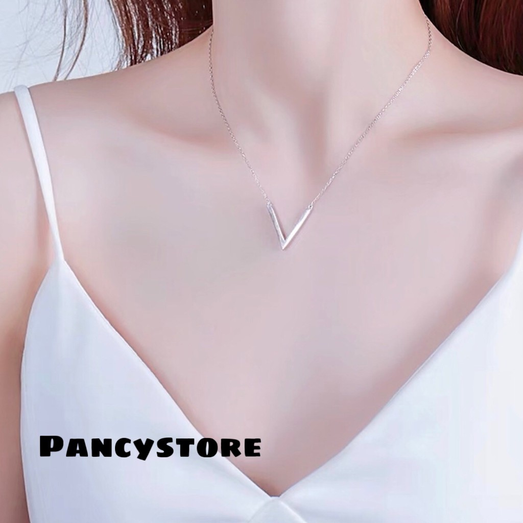 dây chuyền vòng cổ titan mặt chữ V không gỉ