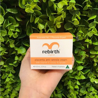 Kem dưỡng ẩm nhau thai cừu Rebirth