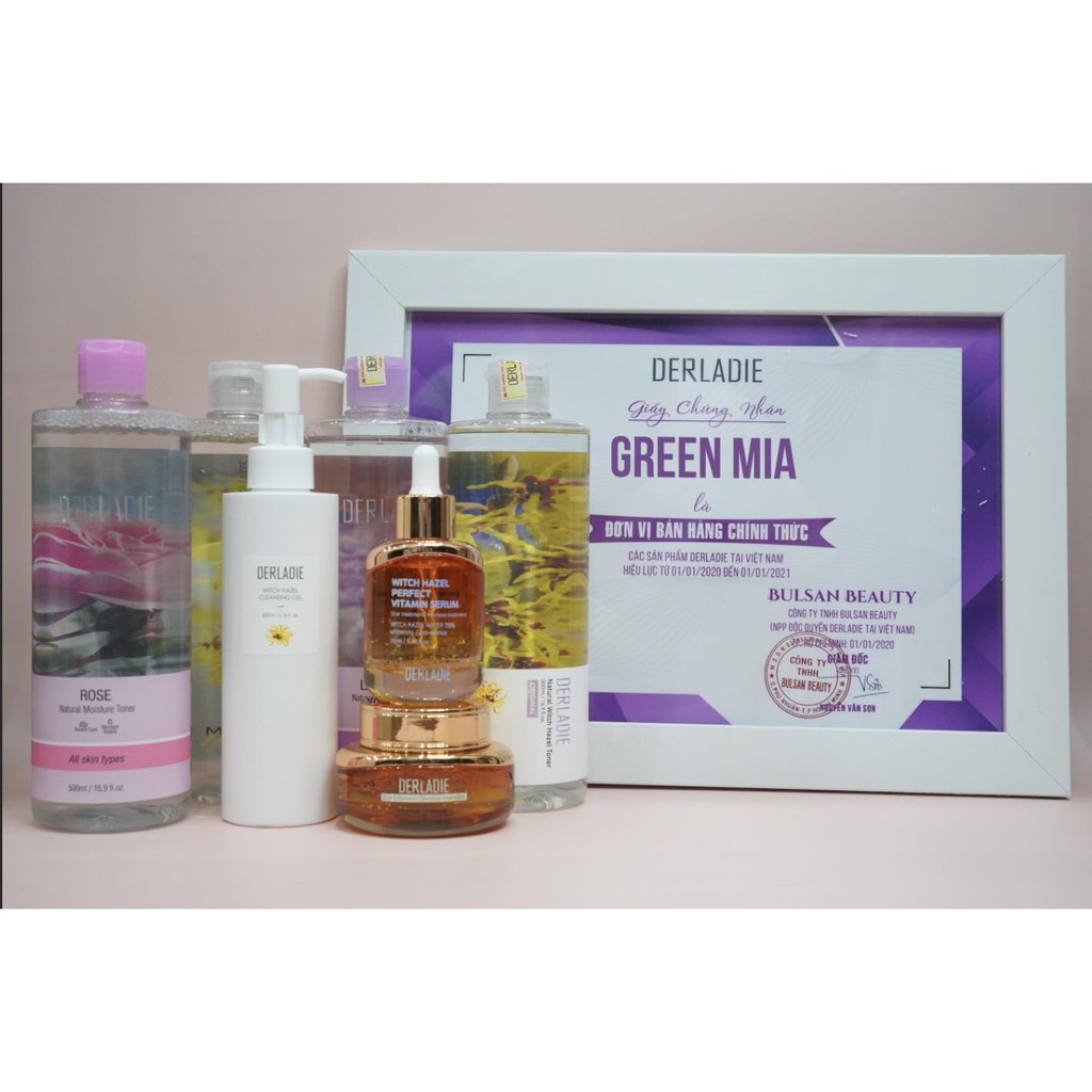 Tẩy Trang DERLADIE Cleansing Water Witch Hazel Nước Tẩy Trang Cây Phỉ Đầu Tiên Cho Mọi Loại Da Nhập Khẩu Chính Hãng | BigBuy360 - bigbuy360.vn