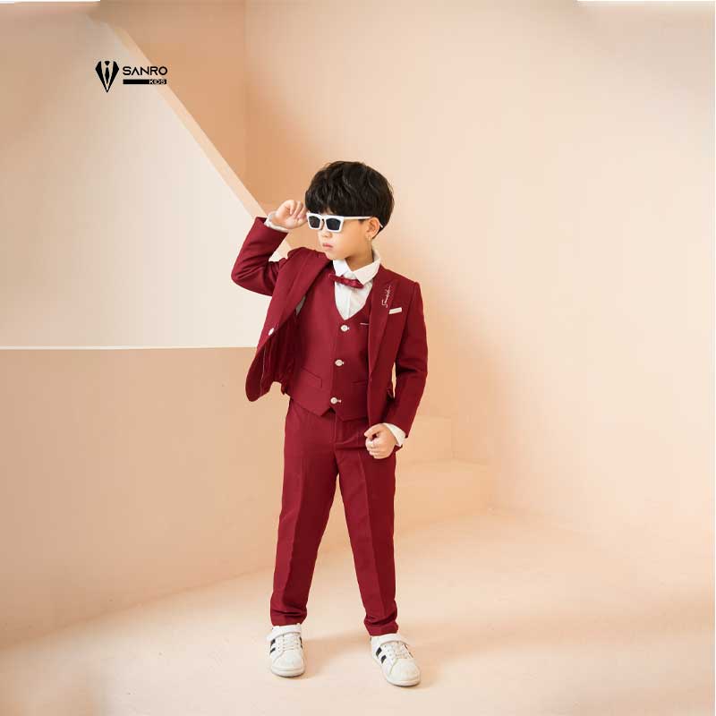 Bộ vest bé trai 135-143cm và nặng từ 38-43 kg