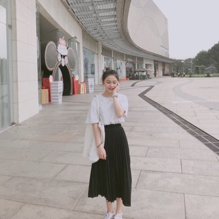 Chân váy xếp ly