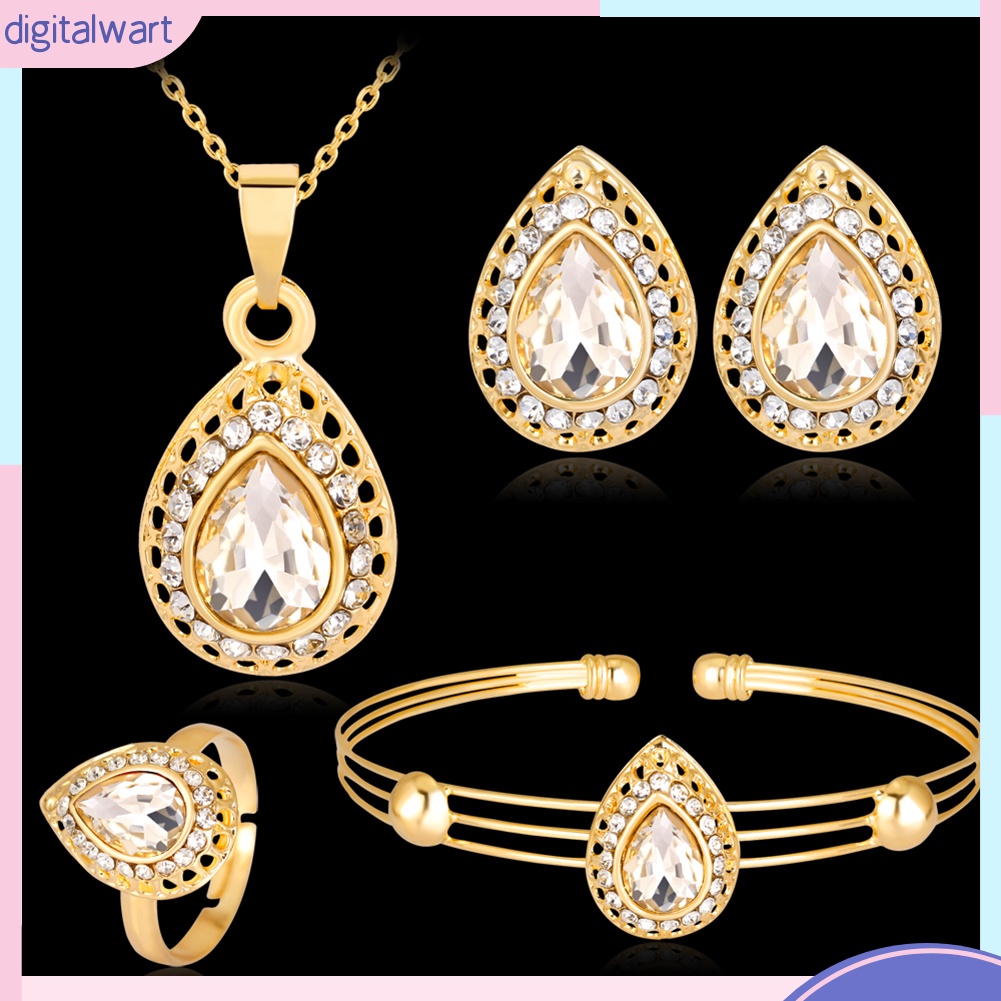 Bộ trang sức vòng cổ phong cách cổ điển