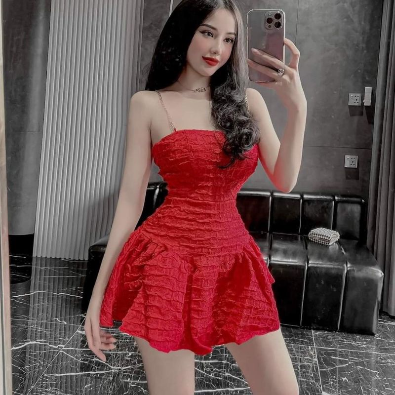 Váy 2 dây + cổ yếm xích ngắn xòe sexy | BigBuy360 - bigbuy360.vn