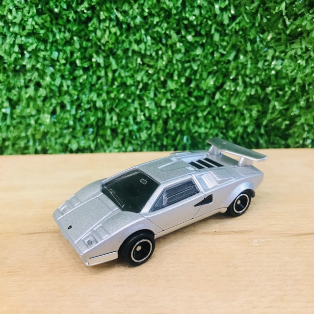 Xe Mô Hình Tomica Lamborghini Countach LP500S màu bạc