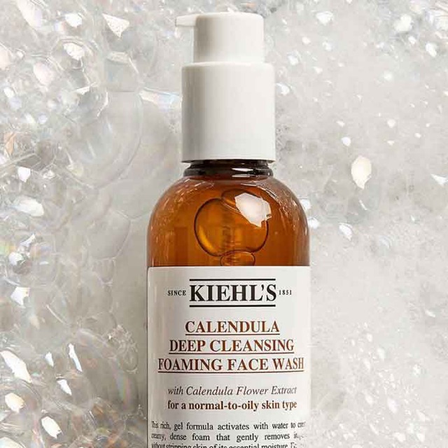 Sữa rửa mặt Kiehl's hoa cúc | BigBuy360 - bigbuy360.vn