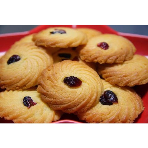 Bánh Quy Bơ Kinh Đô Đính Mứt Hương Nho Gói 450g