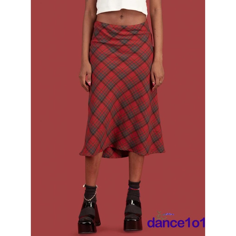 Chân váy dài lưng cao họa tiết kẻ sọc phong cách thời trang cho nữ