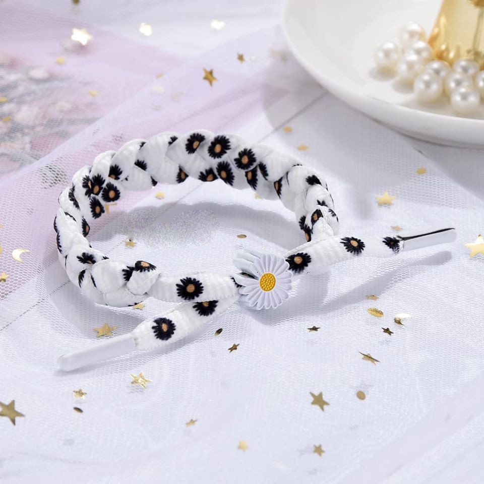 Vòng Tay Bện Dây Mặt Hình Hoa Cúc 2 Màu Siêu Hot Trend ( Ảnh Thật )