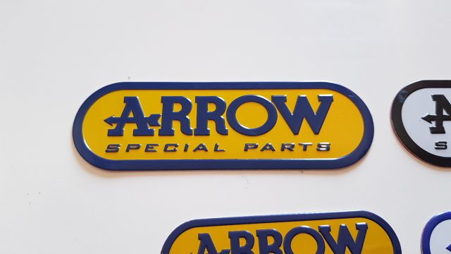 Tem nhôm pô xe thương hiệu ARROW