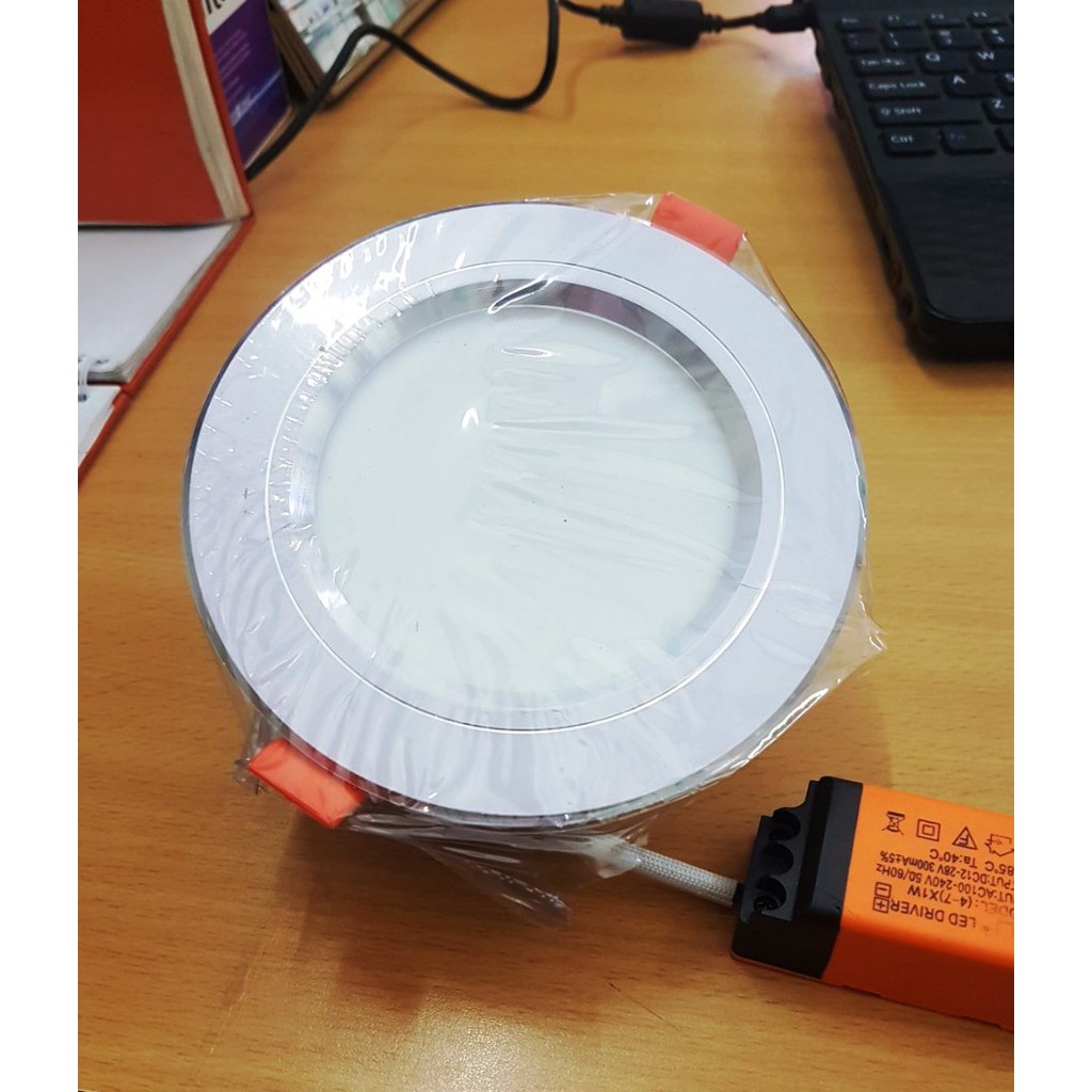 Đèn led âm trần 7w 1 màu, 3 màu lỗ 90