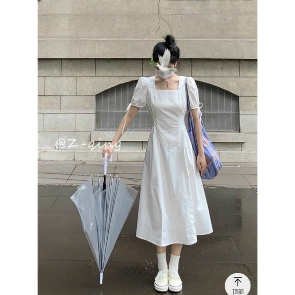 ĐẦM MIDI CỔ VUÔNG