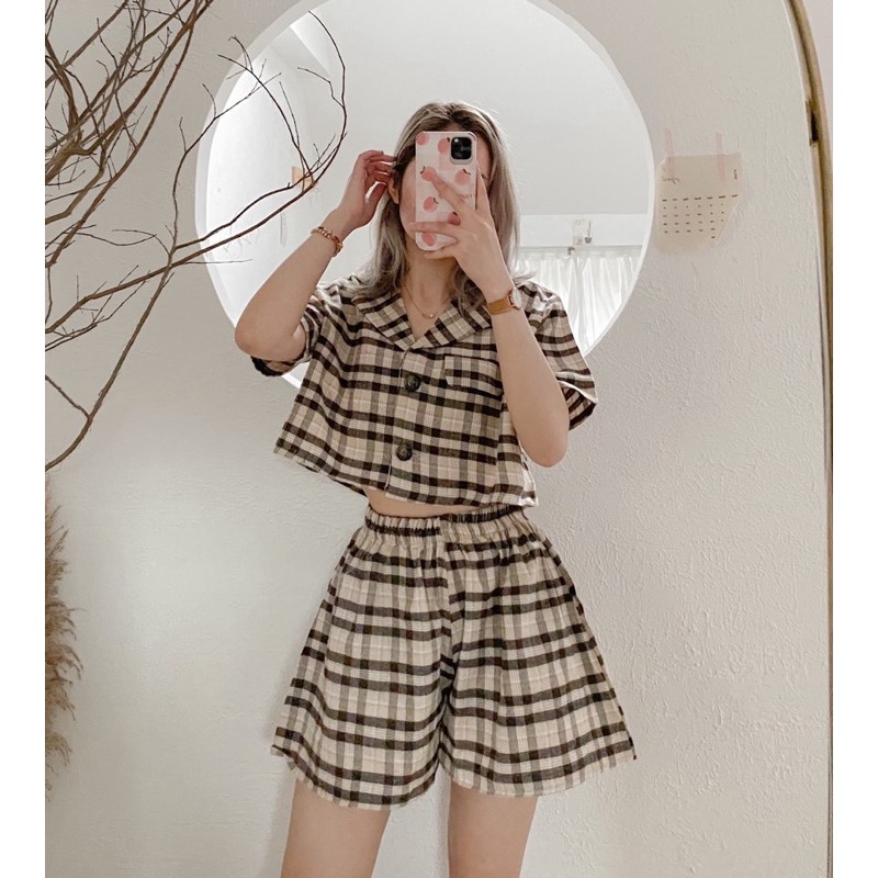 [Ảnh thật 100%] Set kẻ áo cổ vest crt kèm chân short