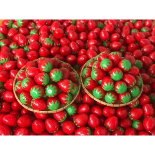 Ủ Hấp Face Dâu Tây Kích Trắng Dâu Tây