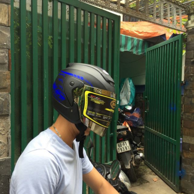 Mũ bảo hiểm 3/4 có kính tem 46