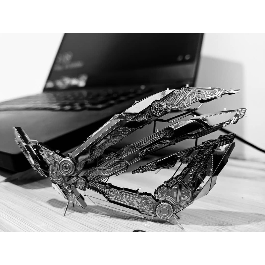 Mô Hình Kim Loại Lắp Ráp 3D Metal Head Rog Mechanical Eye Sculpture