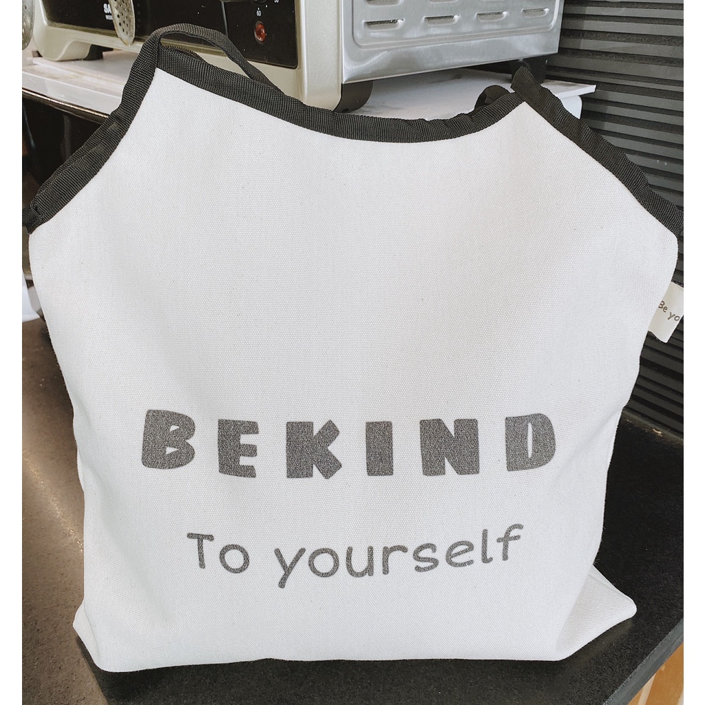 Túi tote BEKIND/BE HAPPY vải canvas mộc màu kem viền đen Tadi house vintage style