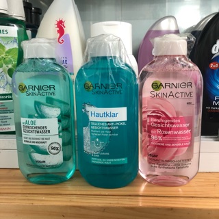 Nước hoa hồng Garnier