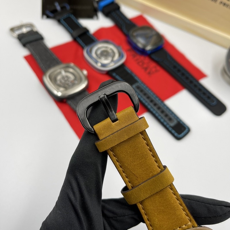 Đồng hồ nam sevenfriday P2B/03