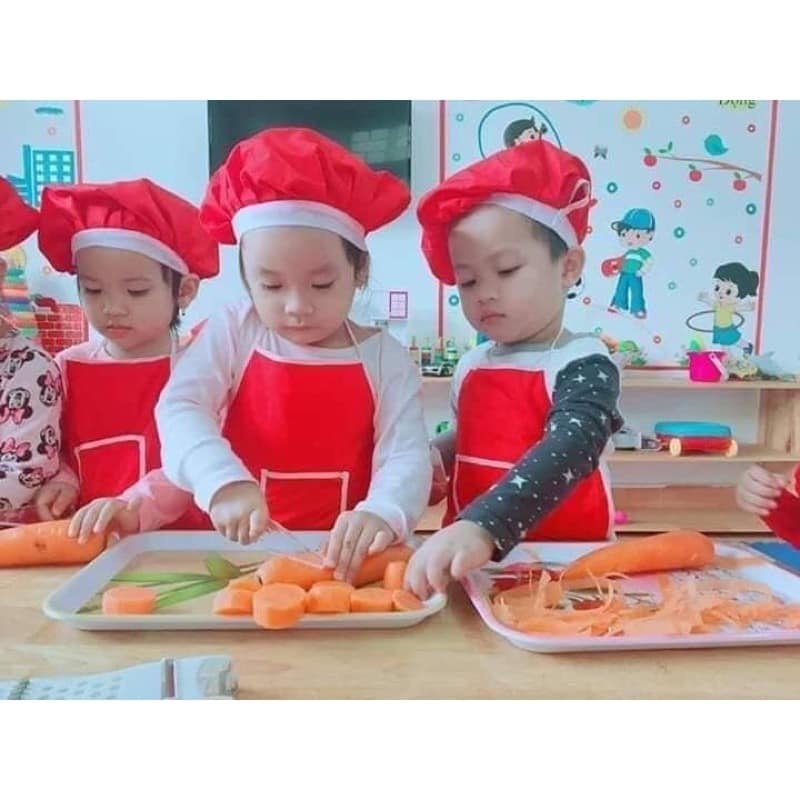 Tạp dề cho bé