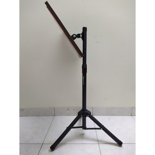 Tấm phản tập bóng bàn 8 mặt, chân đứng