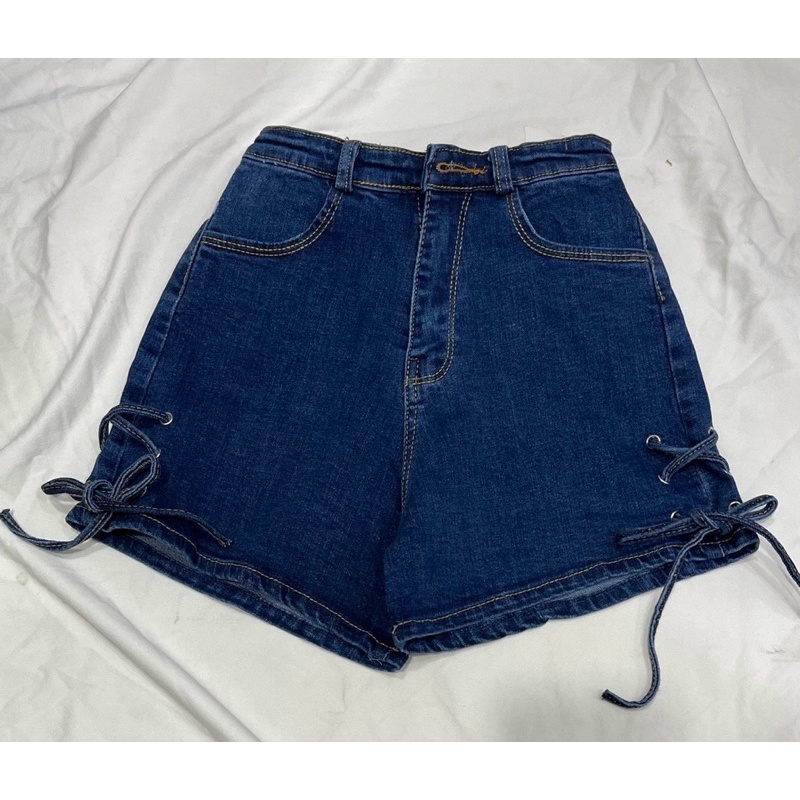 Quần jeans trơn phối đan dây siêu đẹp