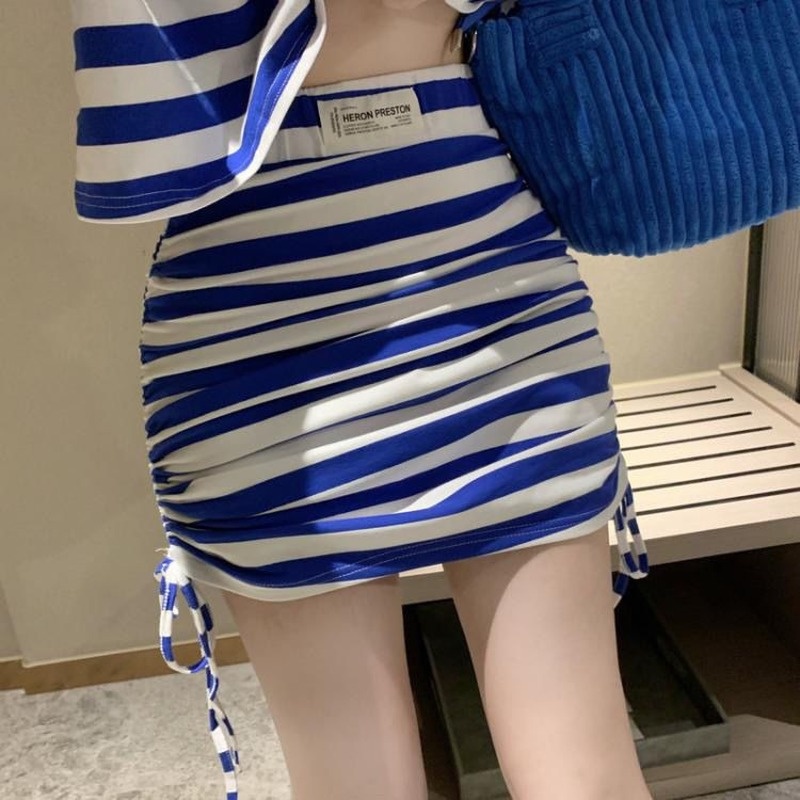 Set Đồ Thể Thao Áo Thun Ngắn Tay + Chân Váy Ngắn Thời Trang Mùa Hè Cho Nữ