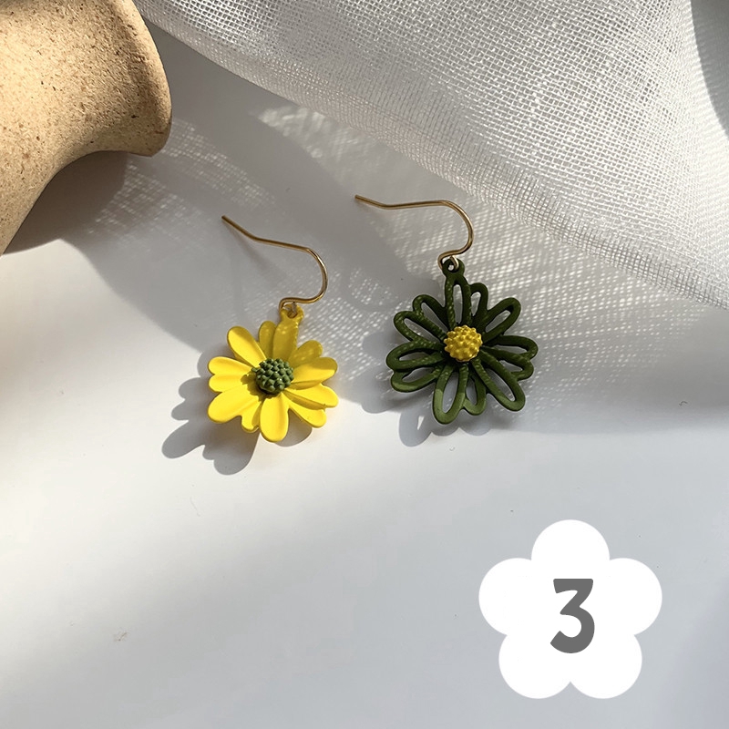 Bông tai Earrings Daisy Flower Pandent Earring Women Charm Fashion Jewelry Accessories