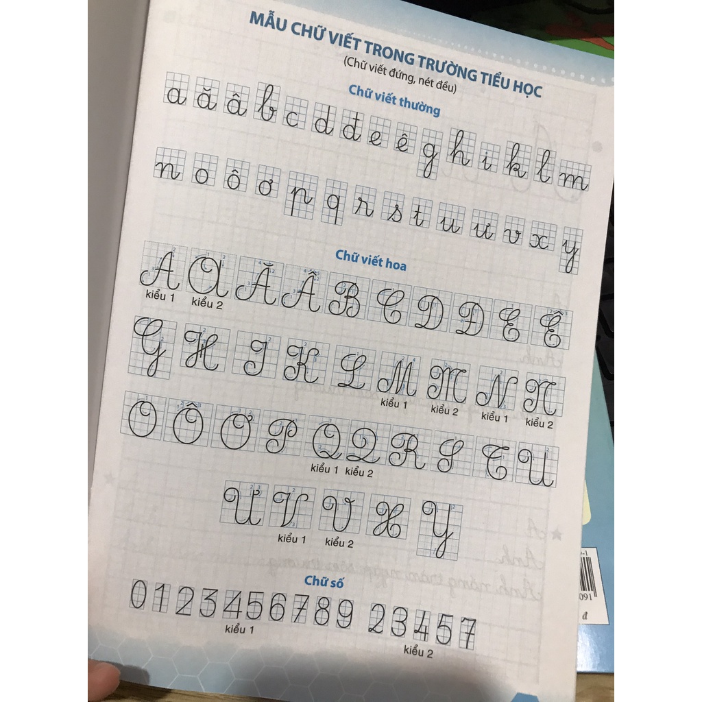 Sách Tập viết 2 tập 1 + Bán kèm 1 quyển Bé tập tô màu