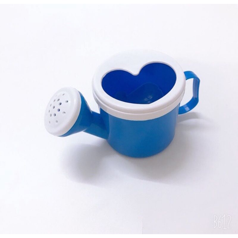 Xe đồ chơi xúc cát đi biển đáng yêu cho bé