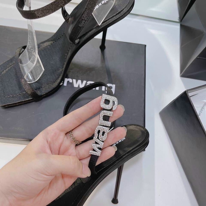 Sandal Cao gót 10 phân đính đá wangg gót nhọn mũi vuông CG124