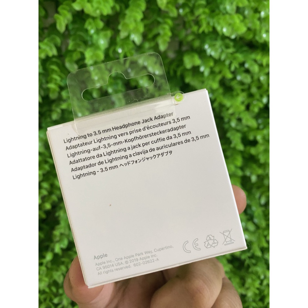 Cáp chuyển đổi APPLE LIGHTNING to 3.5MM chính hãng - Mới 100%, Bảo hành 12 tháng