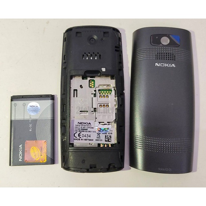 Điện thoại Nokia cổ 2 sim X2 05 máy zin chính hãng