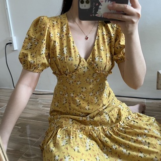 Đầm hoa nữ cổ V đuôi cá tay phồng
