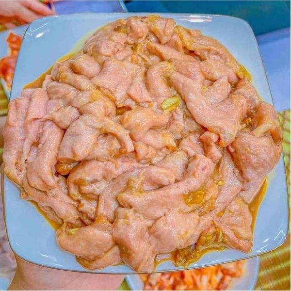 NẦM HEO THÁI SẴN KHAY 500GR