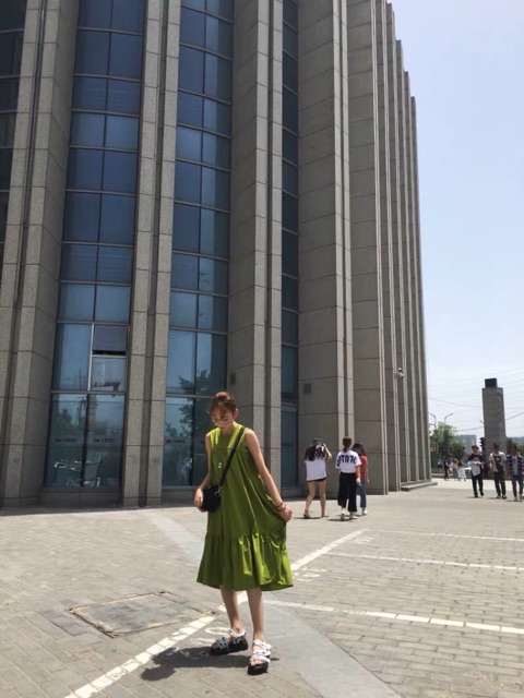 Đầm maxi xanh lá cây