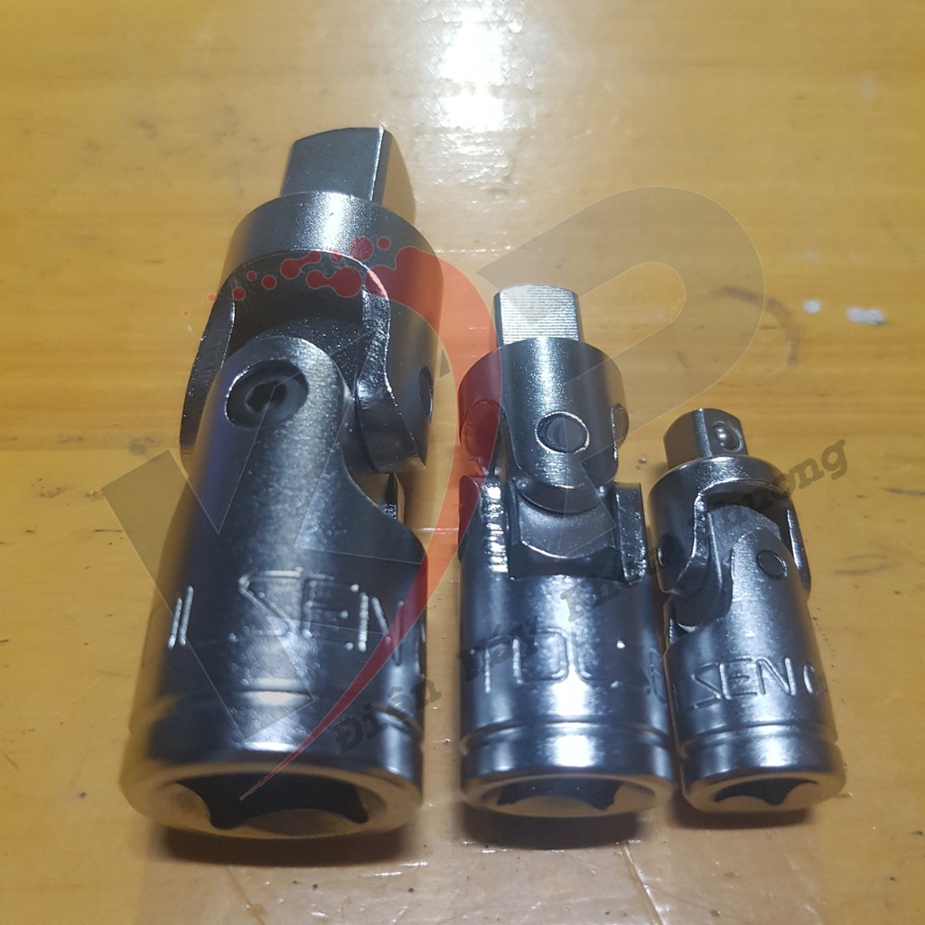 ĐẦU KHẨU LẮC LÉO